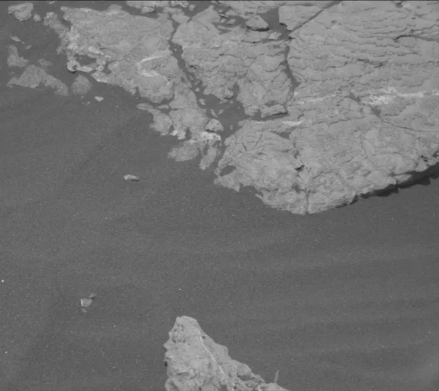 Sol 2979: Mast Camera (Mastcam)
