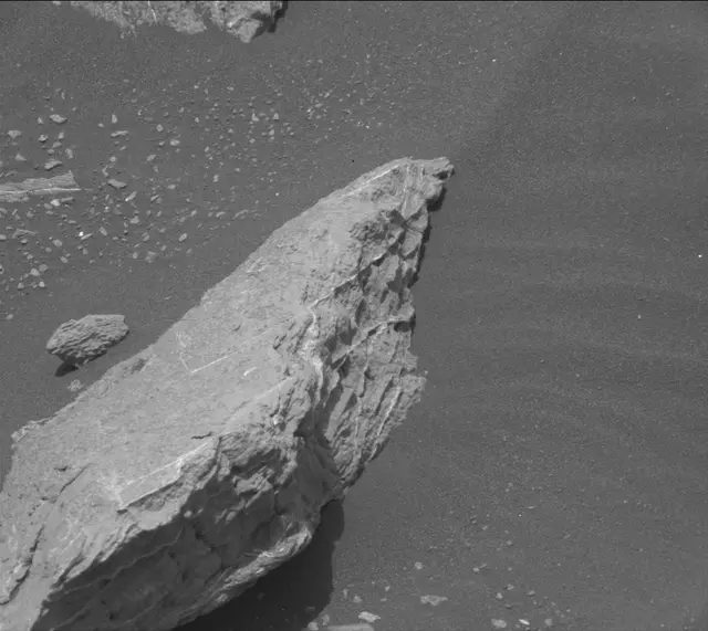 Sol 2979: Mast Camera (Mastcam)