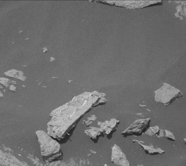 Sol 2979: Mast Camera (Mastcam)