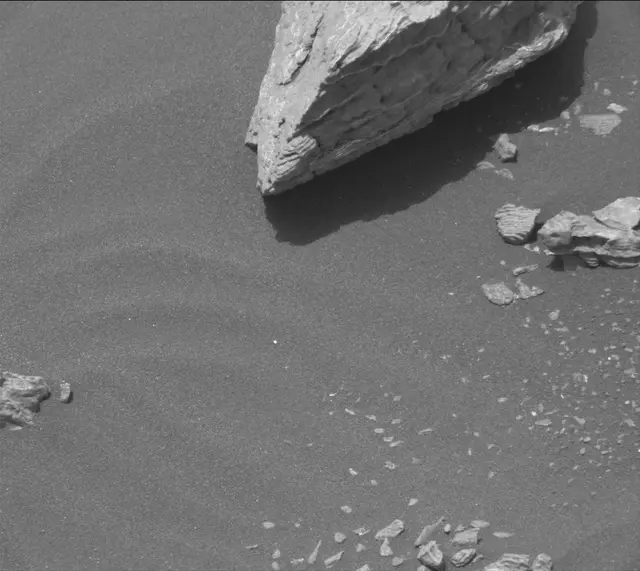 Sol 2979: Mast Camera (Mastcam)