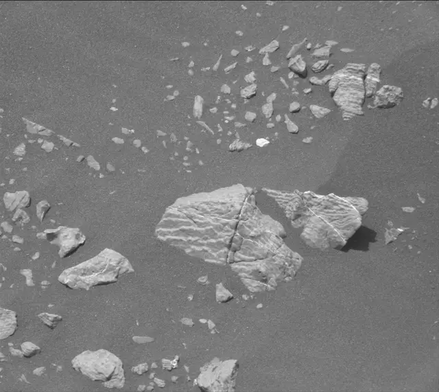Sol 2979: Mast Camera (Mastcam)