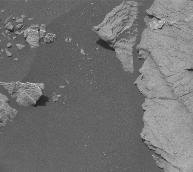Sol 2979: Mast Camera (Mastcam)
