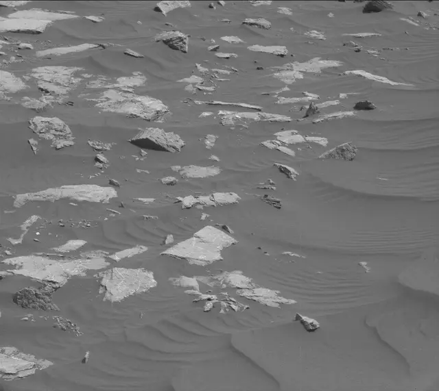 Sol 2980: Mast Camera (Mastcam)