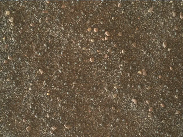 Sol 2989: Mars Hand Lens Imager (MAHLI)