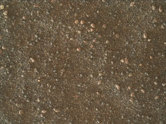 Sol 2989: Mars Hand Lens Imager (MAHLI)
