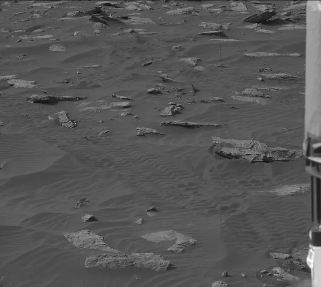 Sol 2991: Mast Camera (Mastcam)