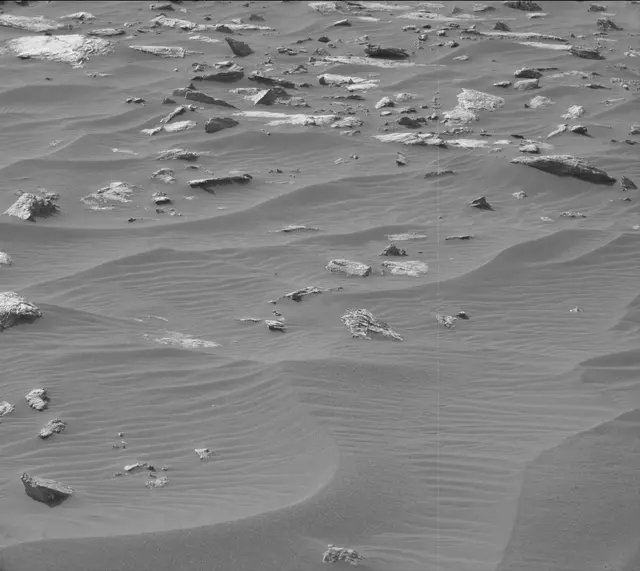 Sol 2991: Mast Camera (Mastcam)