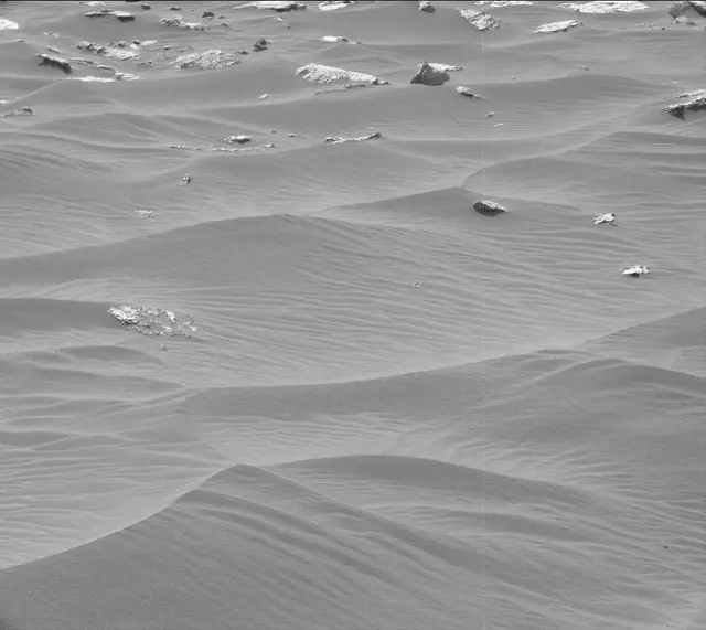 Sol 2991: Mast Camera (Mastcam)