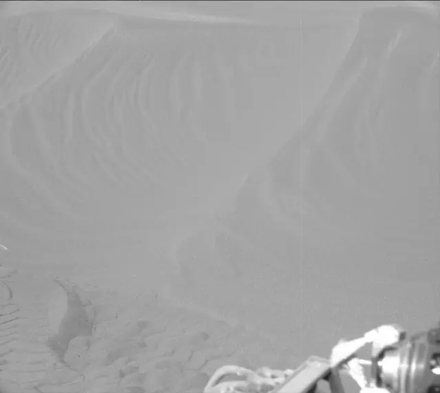 Sol 2991: Mast Camera (Mastcam)