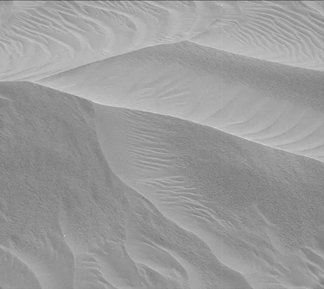 Sol 2991: Mast Camera (Mastcam)