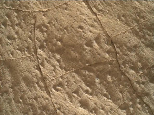 Sol 2991: Mars Hand Lens Imager (MAHLI)