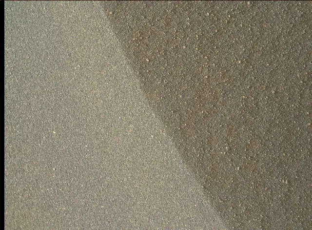 Sol 2992: Mars Hand Lens Imager (MAHLI)
