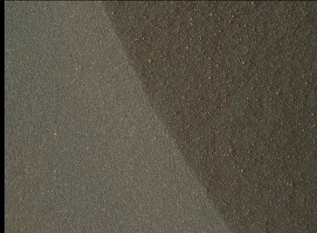 Sol 2992: Mars Hand Lens Imager (MAHLI)
