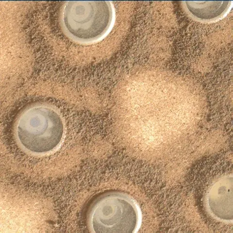 Sol 2993: Mars Hand Lens Imager (MAHLI)