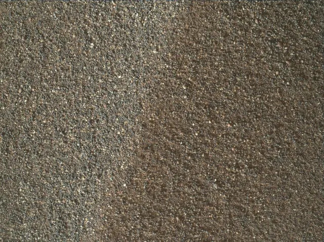 Sol 2994: Mars Hand Lens Imager (MAHLI)