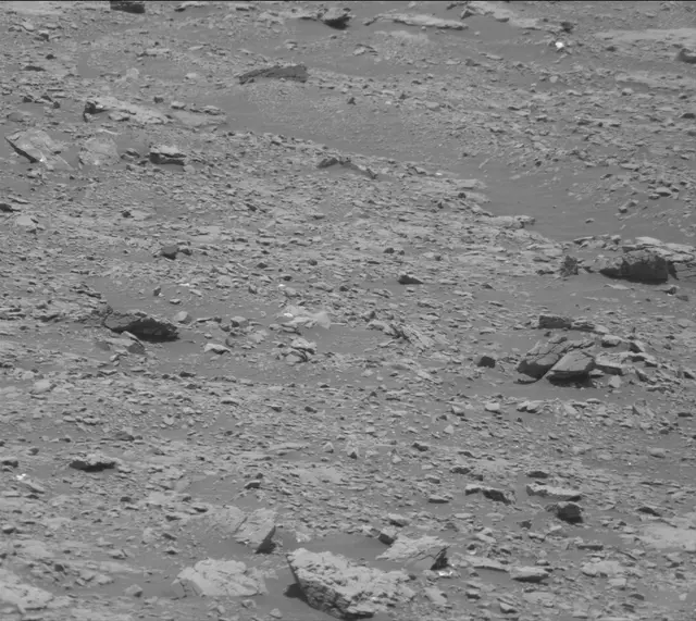 Sol 3003: Mast Camera (Mastcam)