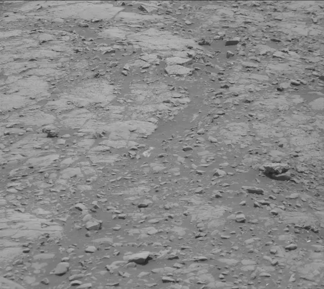 Sol 3003: Mast Camera (Mastcam)