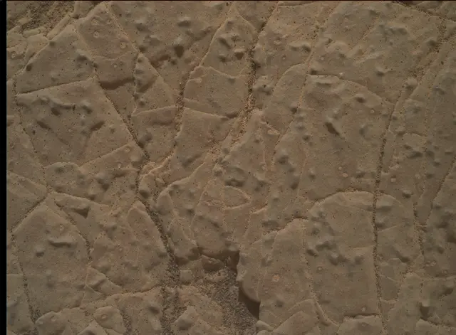 Sol 3004: Mars Hand Lens Imager (MAHLI)