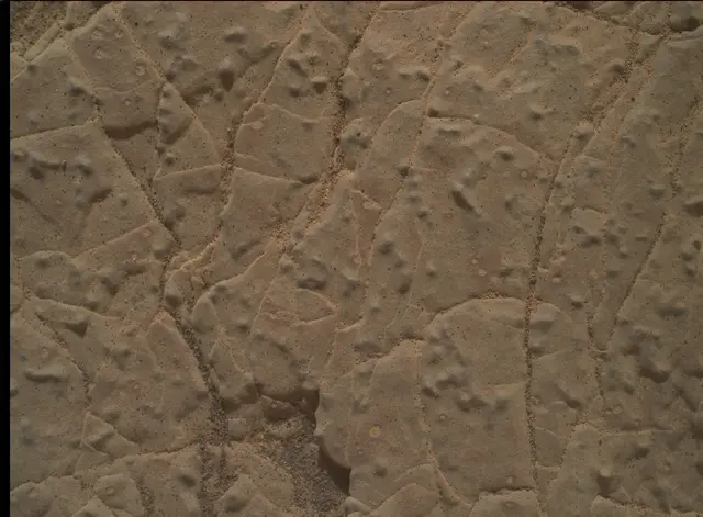 Sol 3004: Mars Hand Lens Imager (MAHLI)