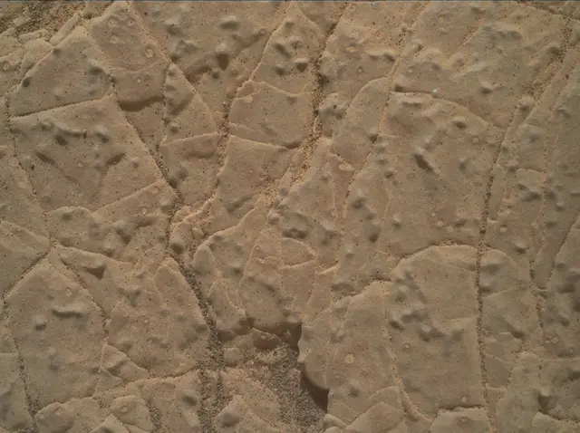 Sol 3004: Mars Hand Lens Imager (MAHLI)