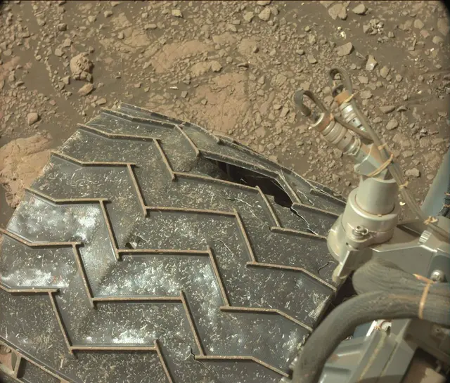 Sol 3005: Mast Camera (Mastcam)