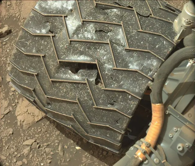 Sol 3005: Mast Camera (Mastcam)