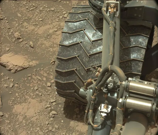 Sol 3005: Mast Camera (Mastcam)