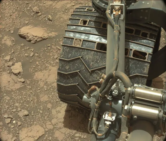 Sol 3005: Mast Camera (Mastcam)
