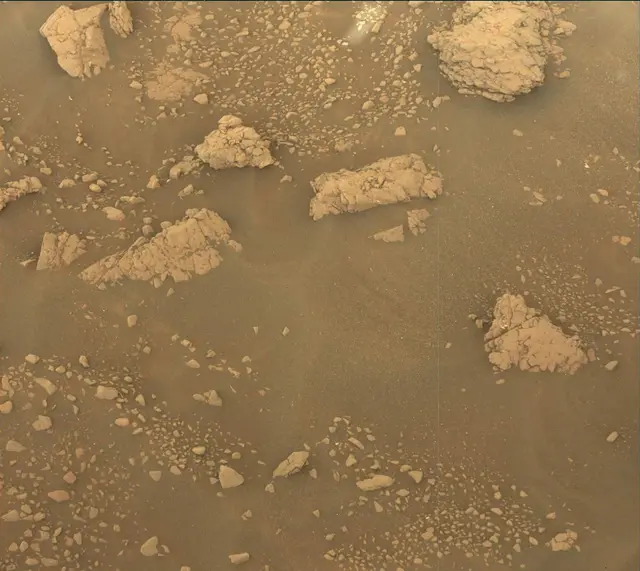 Sol 3005: Mast Camera (Mastcam)