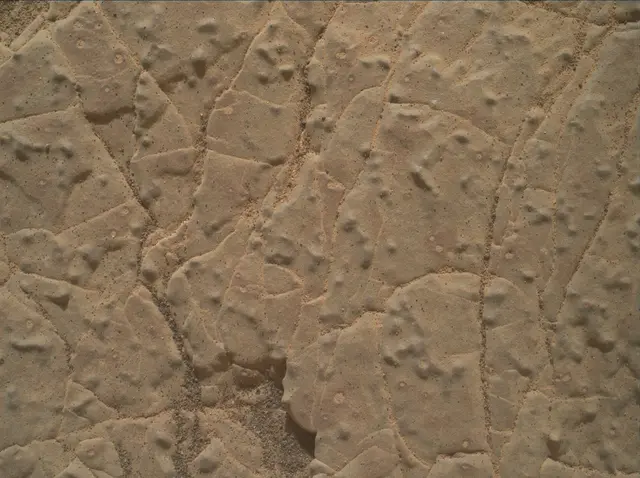 Sol 3005: Mars Hand Lens Imager (MAHLI)