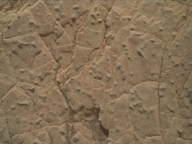 Sol 3005: Mars Hand Lens Imager (MAHLI)