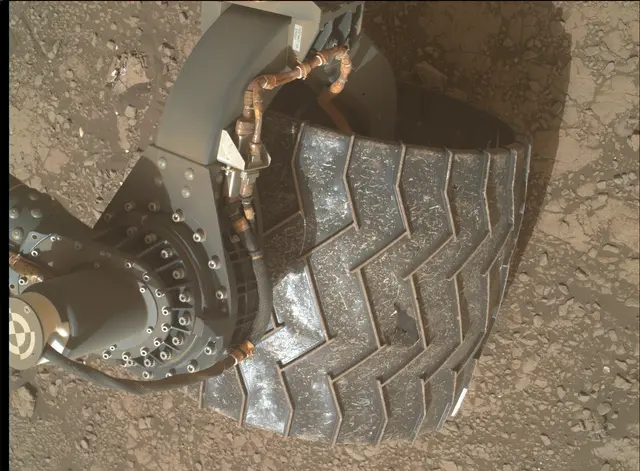 Sol 3005: Mars Hand Lens Imager (MAHLI)