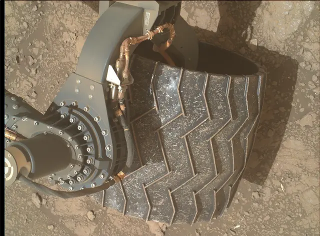 Sol 3005: Mars Hand Lens Imager (MAHLI)