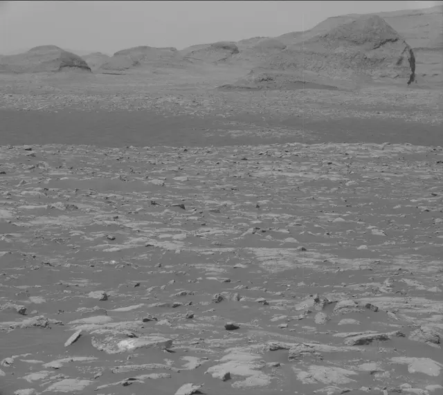 Sol 3036: Mast Camera (Mastcam)