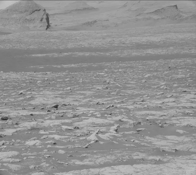 Sol 3038: Mast Camera (Mastcam)