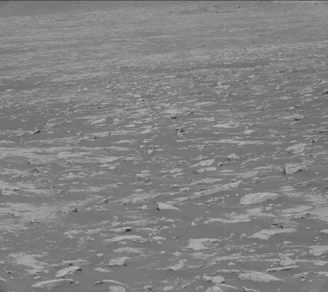 Sol 3038: Mast Camera (Mastcam)