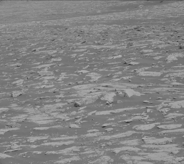 Sol 3038: Mast Camera (Mastcam)
