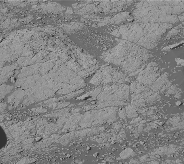 Sol 3038: Mast Camera (Mastcam)