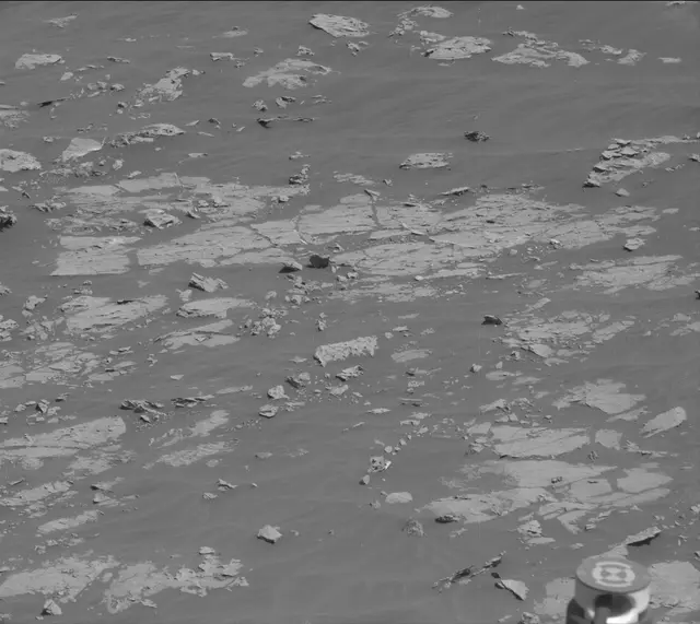 Sol 3060: Mast Camera (Mastcam)