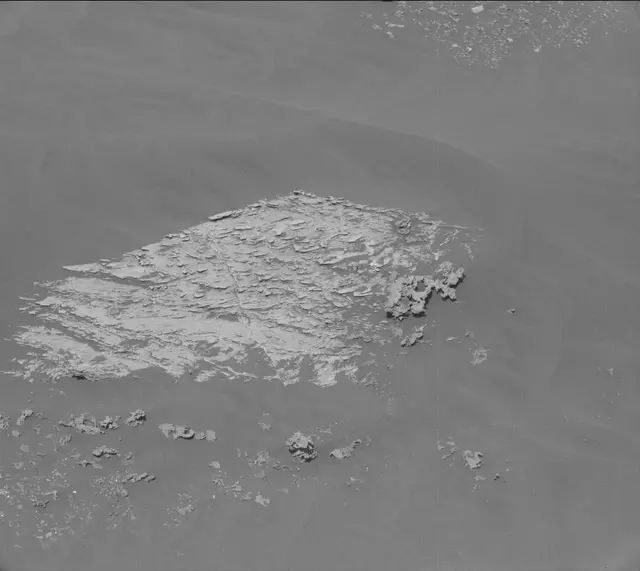 Sol 3060: Mast Camera (Mastcam)