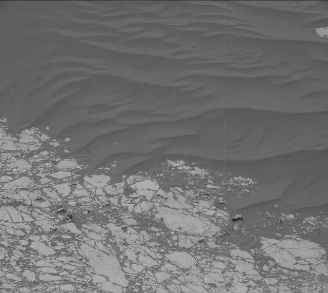 Sol 3060: Mast Camera (Mastcam)