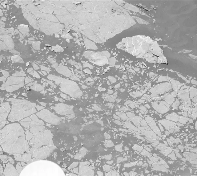 Sol 3060: Mast Camera (Mastcam)