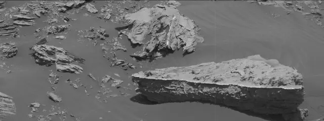 Sol 3061: Mast Camera (Mastcam)