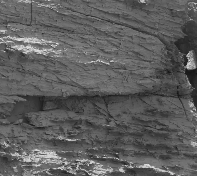 Sol 3061: Mast Camera (Mastcam)