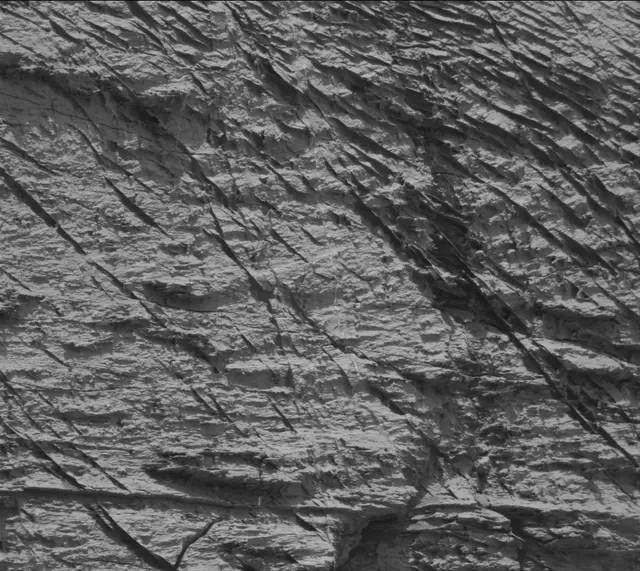 Sol 3061: Mast Camera (Mastcam)