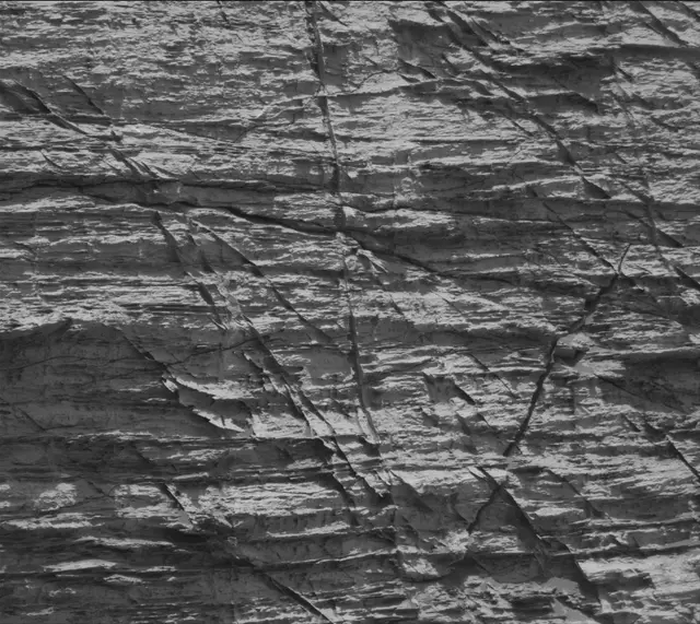 Sol 3061: Mast Camera (Mastcam)