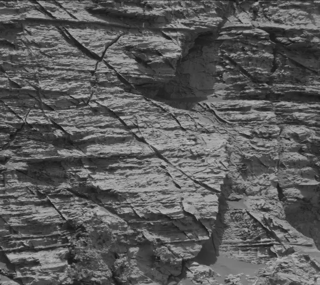 Sol 3061: Mast Camera (Mastcam)