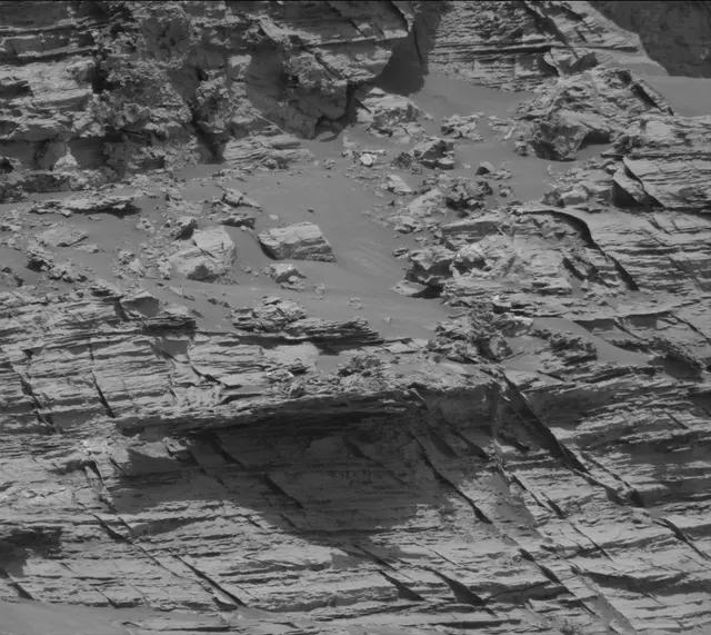 Sol 3061: Mast Camera (Mastcam)