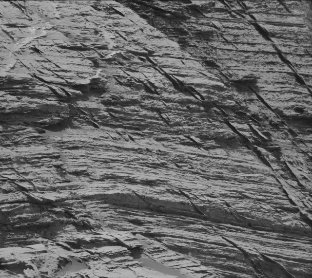 Sol 3061: Mast Camera (Mastcam)