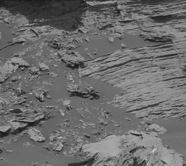 Sol 3061: Mast Camera (Mastcam)